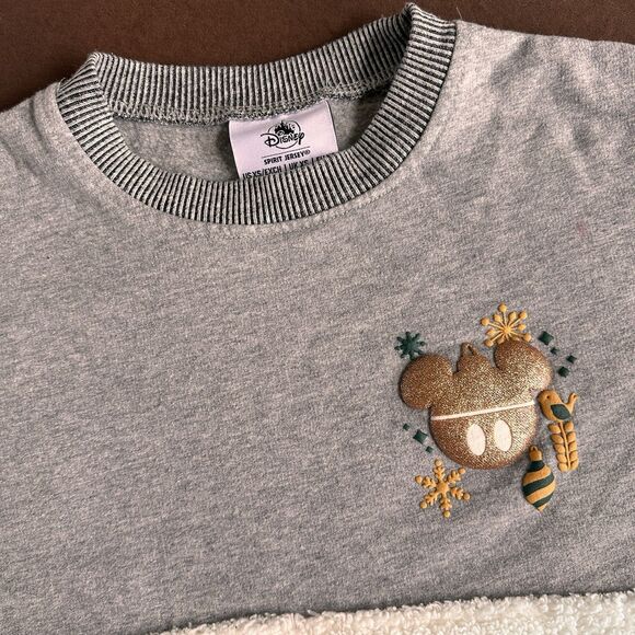 2023 Disney Parks Epcot Festival of the Holidays Spirit Jersey XS Christmas - Picture 6 of 10